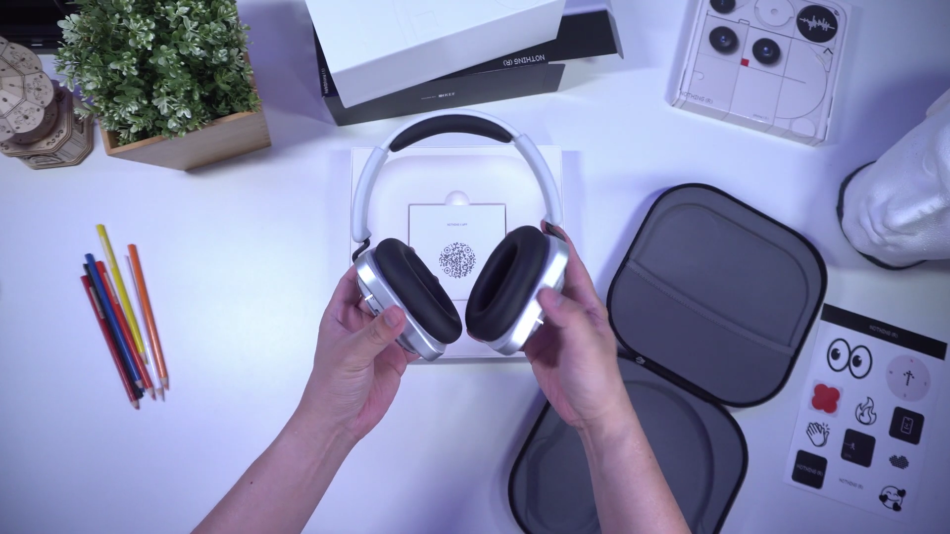 Close-up of the metal hinges and adjustable headband of the Nothing Headphone (1).