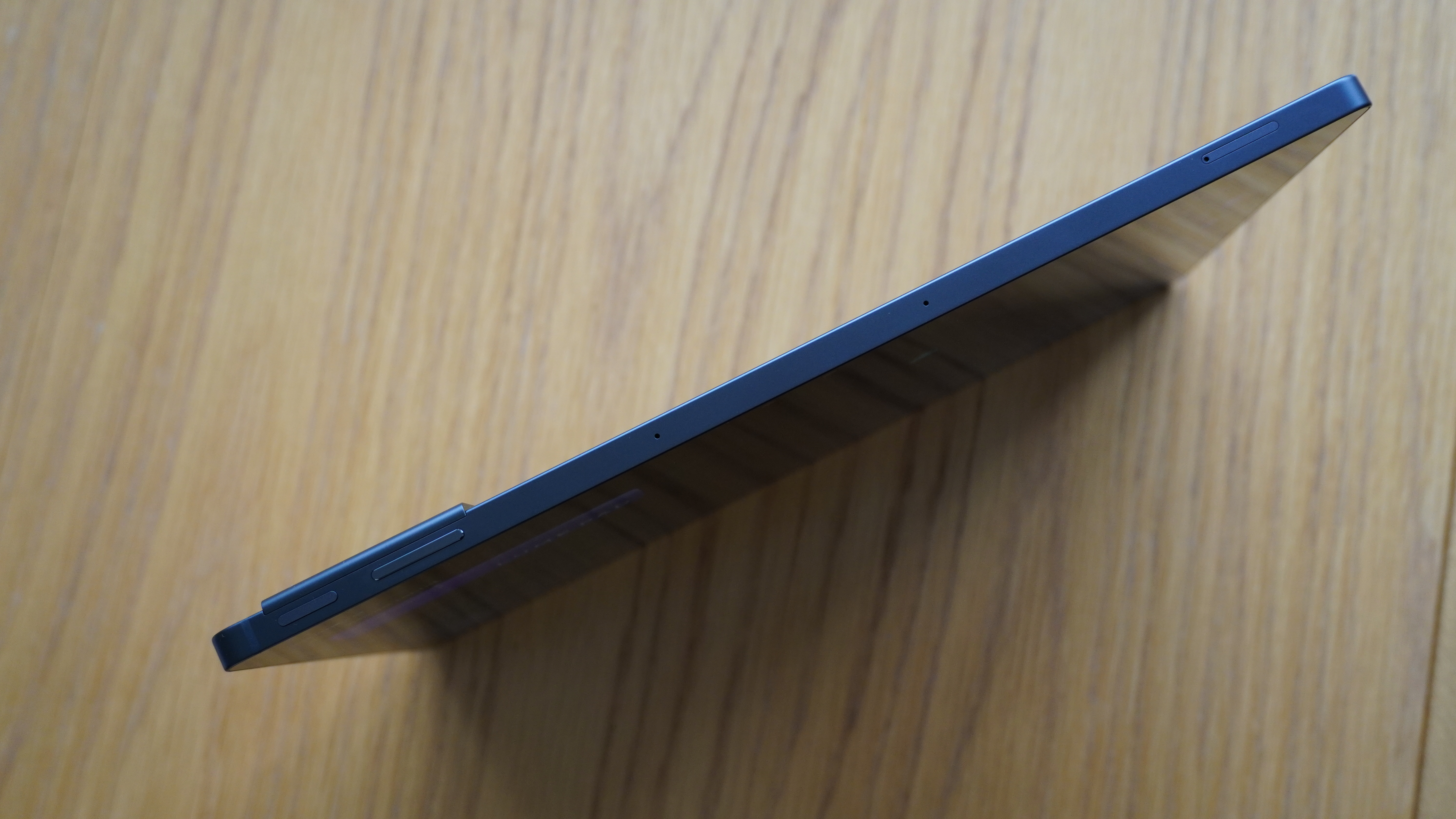 The rear of the Nubia Pad 3D II showing its sleek aluminum enclosure and ZTE branding.