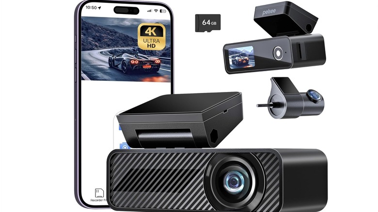 The Pelsee P1 Duo camera set including the main unit, rear camera, cables, and smartphone app display.