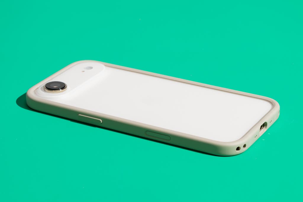 An Apple iPhone Air bumper case showing exposed edges.