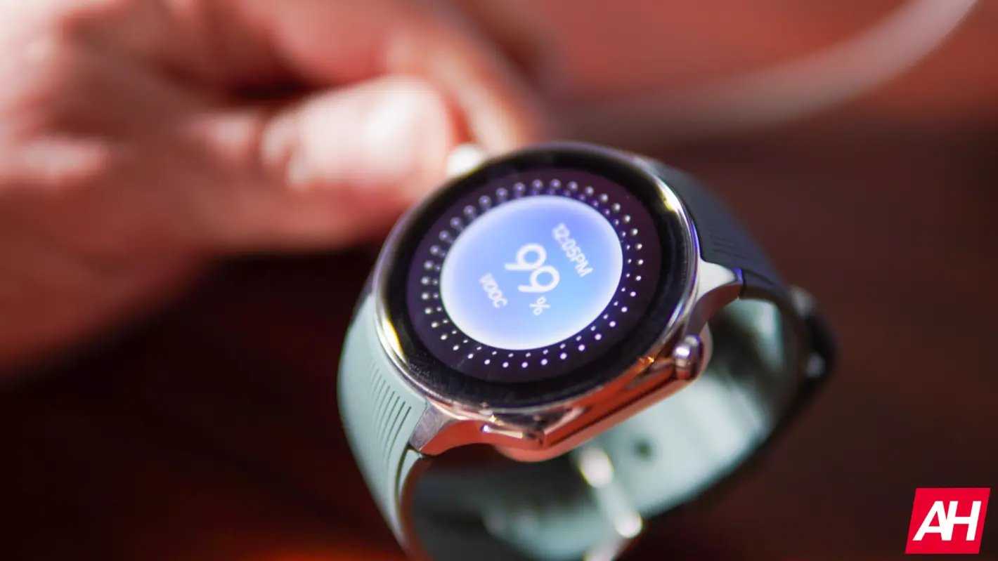 Side profile of the OnePlus Watch 2 highlighting the brushed stainless steel frame and curved lugs.