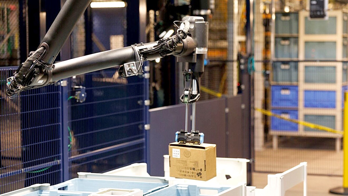 Why Amazon Shelved the Blue Jay Warehouse Robot So Fast