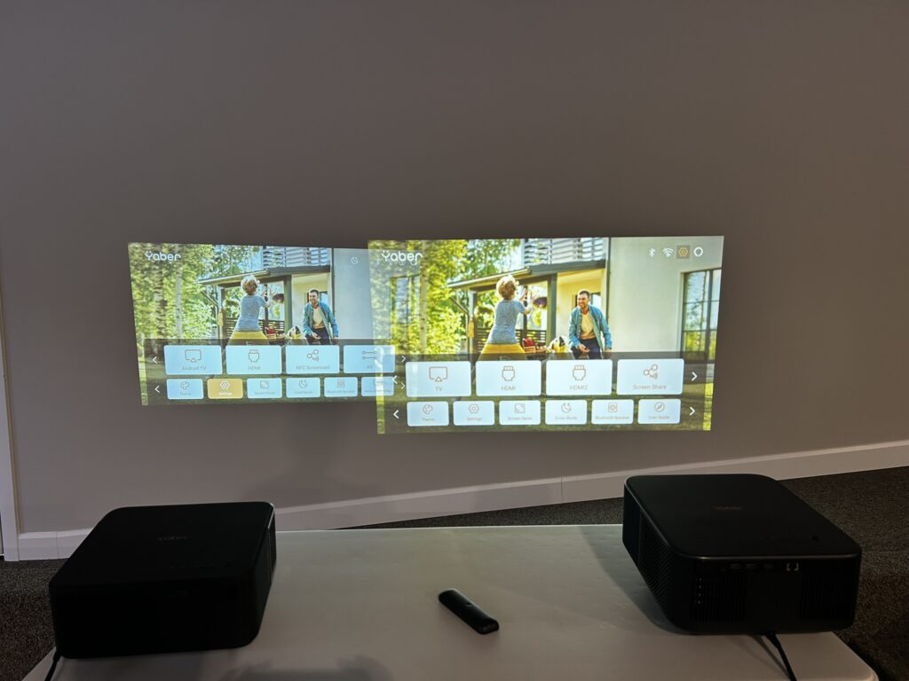 Side-by-side comparison of projection quality between the Yaber K3 and the K2S model.